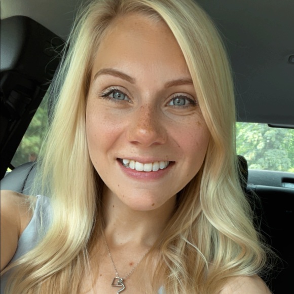 Meet your posher - Picture 1 of 3